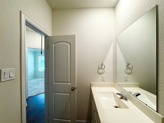 Building Photo - 9026 Beacon Mill Dr