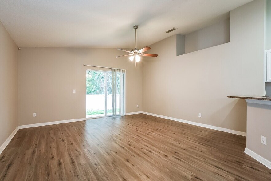 Building Photo - 4926 Walnut Ridge Dr
