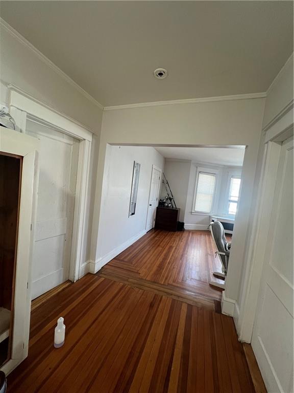 Building Photo - 28 Thurston Ave