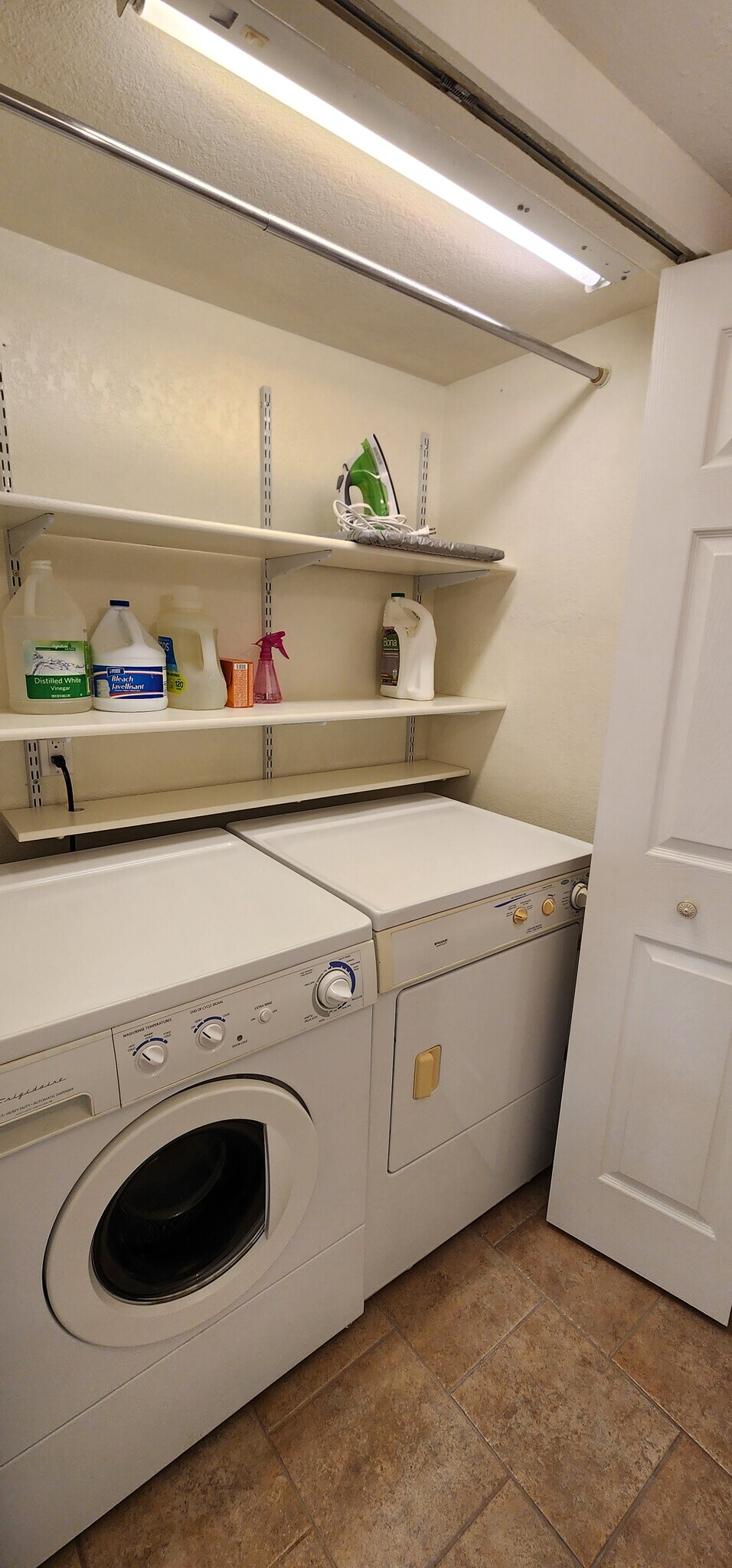 Building Photo - 432 W San Ignacio