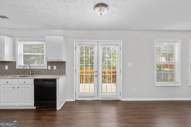 Building Photo - 1616 Amhearst Oaks Ct