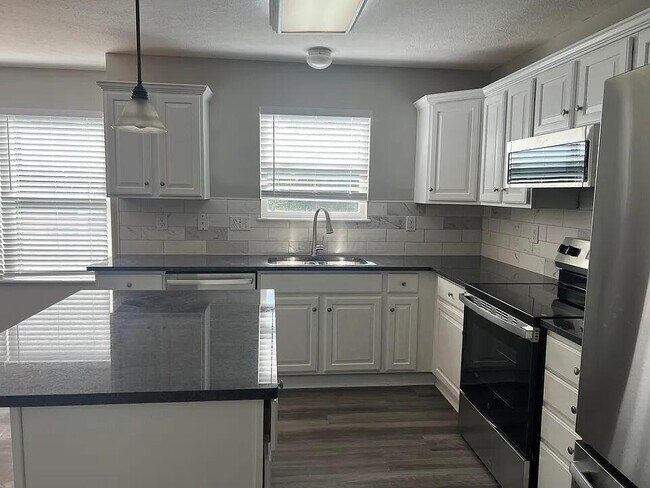 Building Photo - 4238 Greensbury Dr