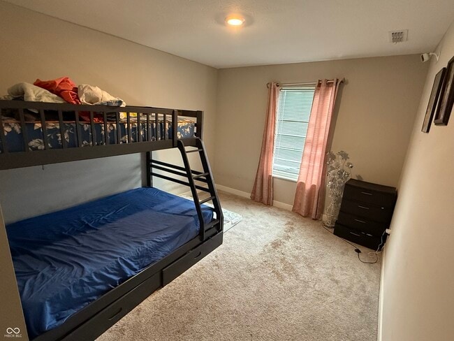 Building Photo - 8754 Laurelton Pl