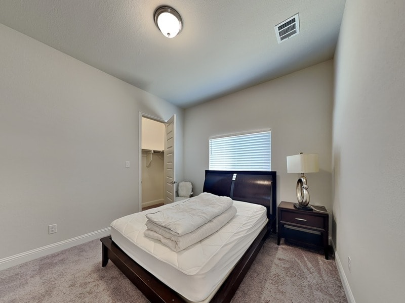 Building Photo - 721 Precious Dr