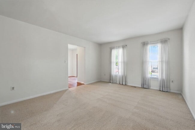 Building Photo - 12451 Plowman Ct