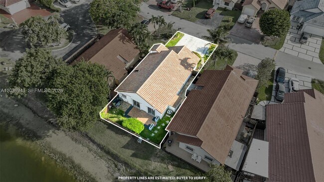 Building Photo - 15311 SW 52nd Terrace