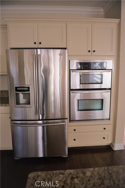 Building Photo - 56 Twin Gables