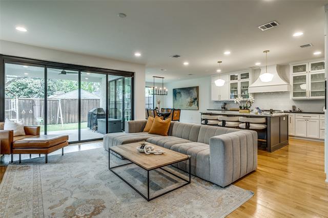 Building Photo - 6222 Ellsworth Ave