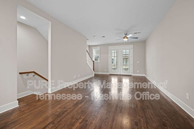 Building Photo - 215 Porter Village Cir