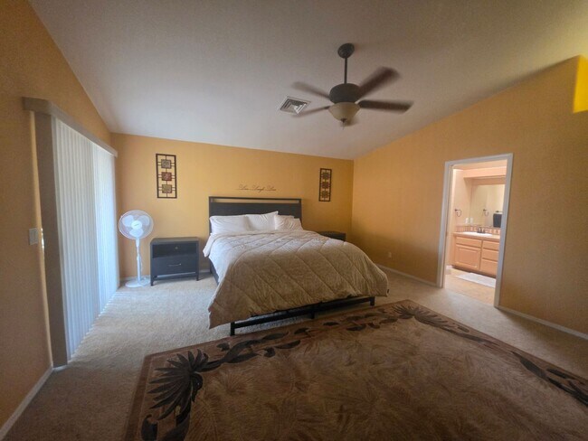 Building Photo - 2325 Palo Verde Blvd N