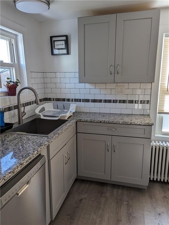 Building Photo - 27 Mt Vernon St