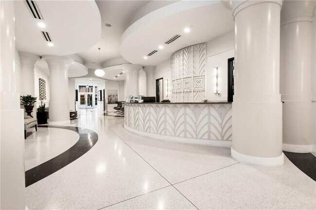 Building Photo - 860 Peachtree St NE