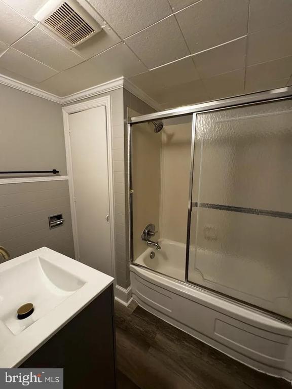 Building Photo - 254 S Potomac St