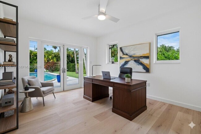 Building Photo - 7421 SW 145th Terrace