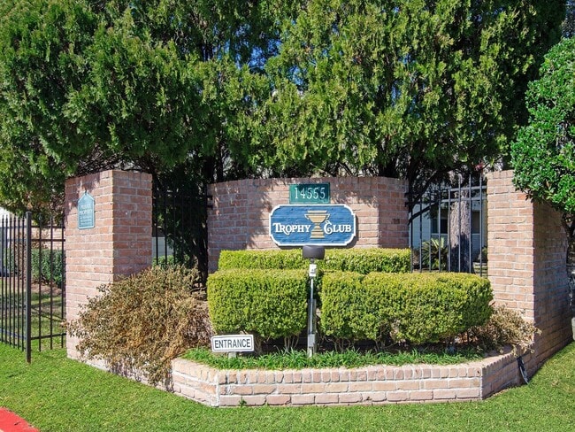 Building Photo - 14555 Wunderlich Dr