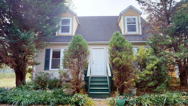 Building Photo - 367 London Rd