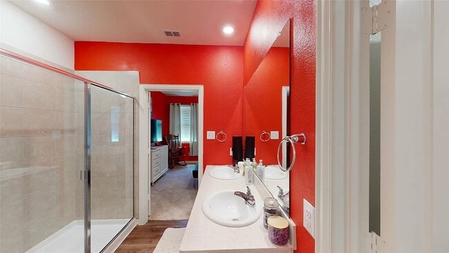 Building Photo - 4950 Parrington Dr