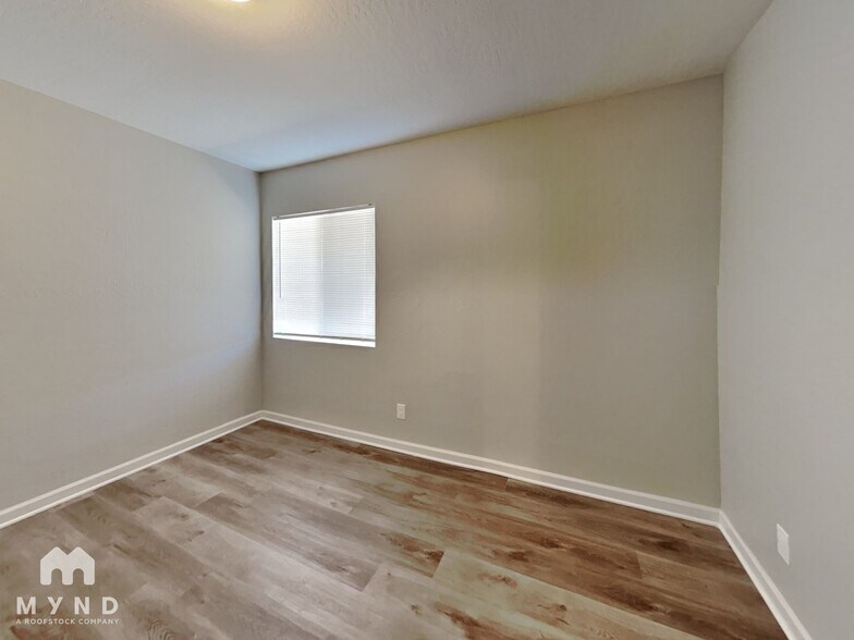 Building Photo - 4561 W Boca Raton Rd