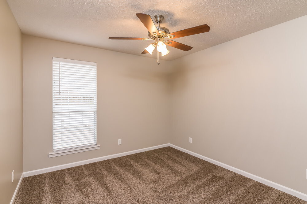 Building Photo - 319 Cypress Glen Dr