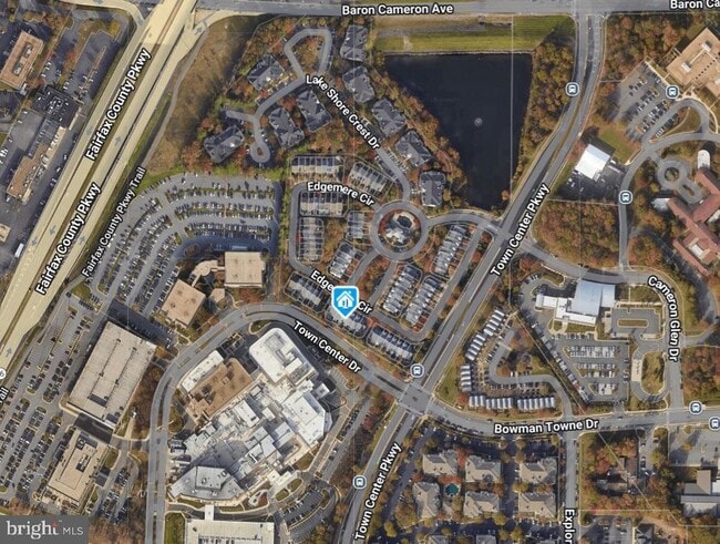 Building Photo - 12050 Edgemere Cir