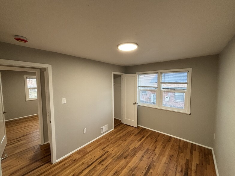 Building Photo - 69 Toponce Dr