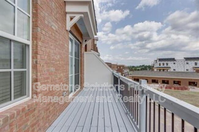 Building Photo - 2079 Tollgate Blvd