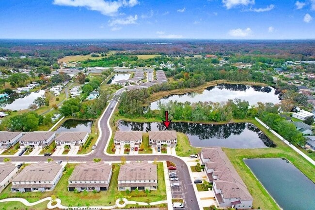 Building Photo - 6024 Shiner St