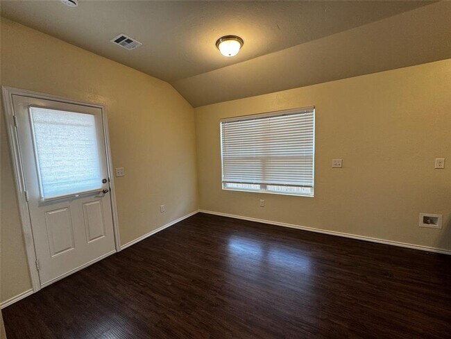 Building Photo - 12228 KAMERON Wy