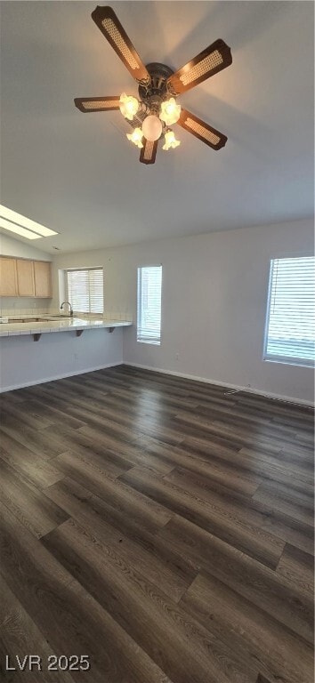 Building Photo - 2017 Scenic Sunrise Dr