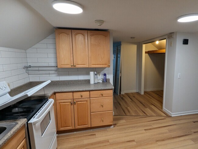 Building Photo - 33 Vets, LLC