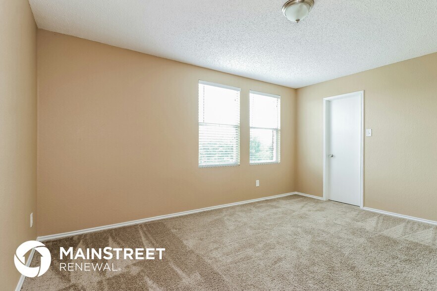 Building Photo - 3917 German Pointer Way