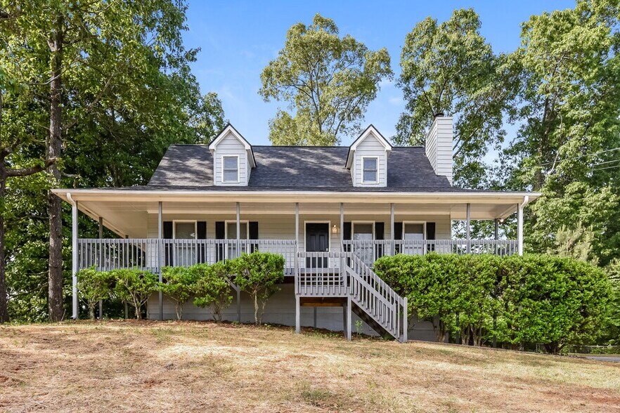 Primary Photo - 40 Breckenridge Ln