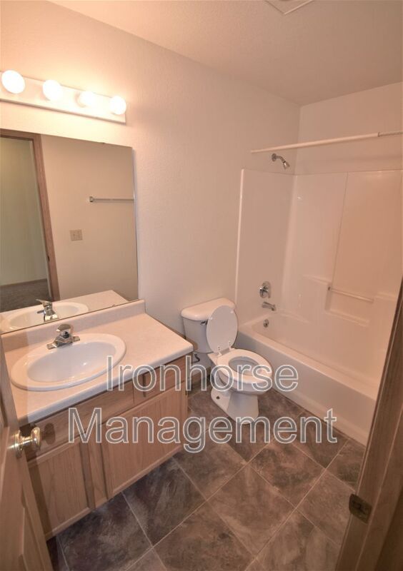 Building Photo - 2491 Wheeler Dr
