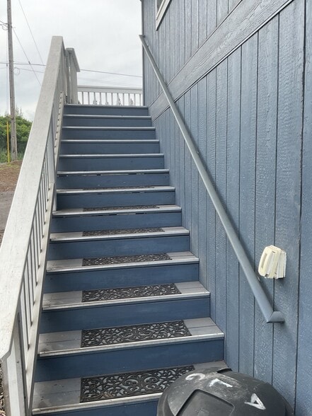 Building Photo - 94-6473-6473 Ahi St