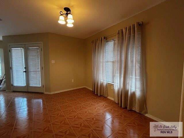 Building Photo - 944 Alta Mesa Blvd