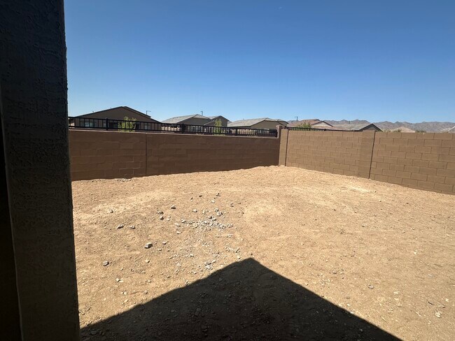 Building Photo - 3110 N 199th Dr