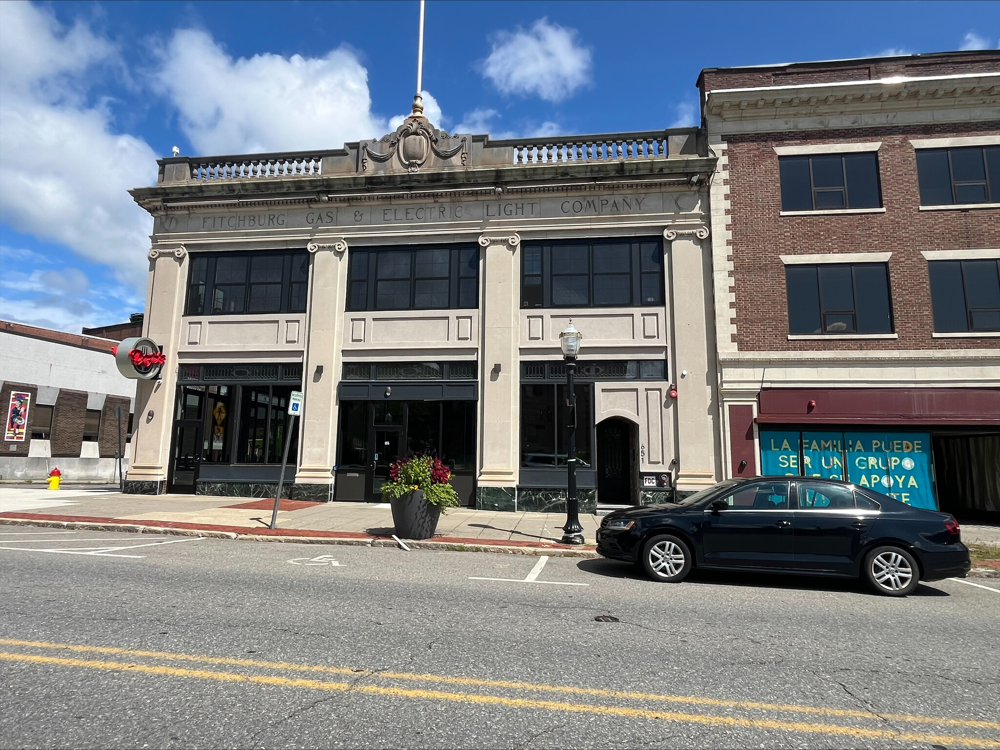 View of Building and on street parmking - 651 Main St