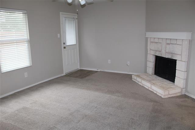 Building Photo - 1321 Red River Ln