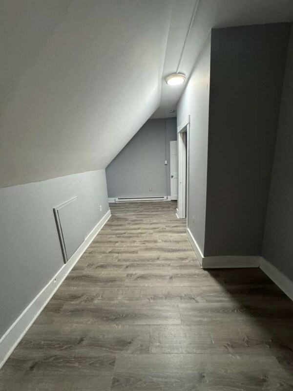 Building Photo - 166-168-168 W Main St