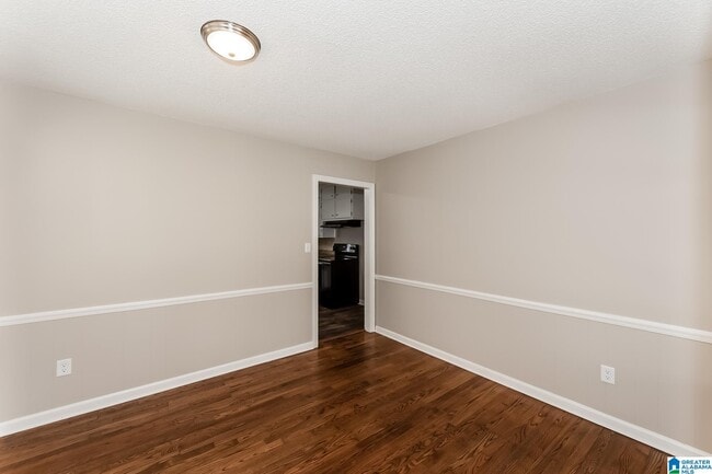 Building Photo - 1184 Dogwood Ln