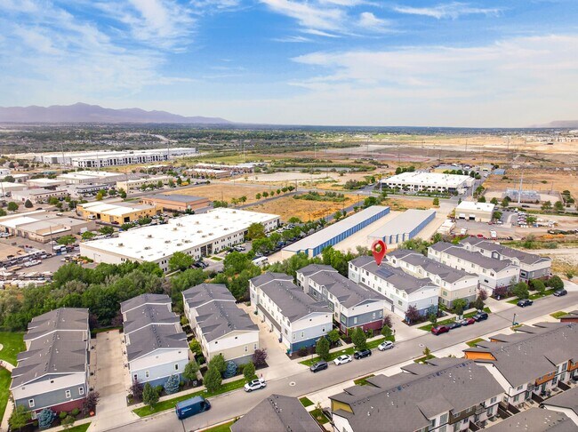 Building Photo - 14720 S Rising Star Ln