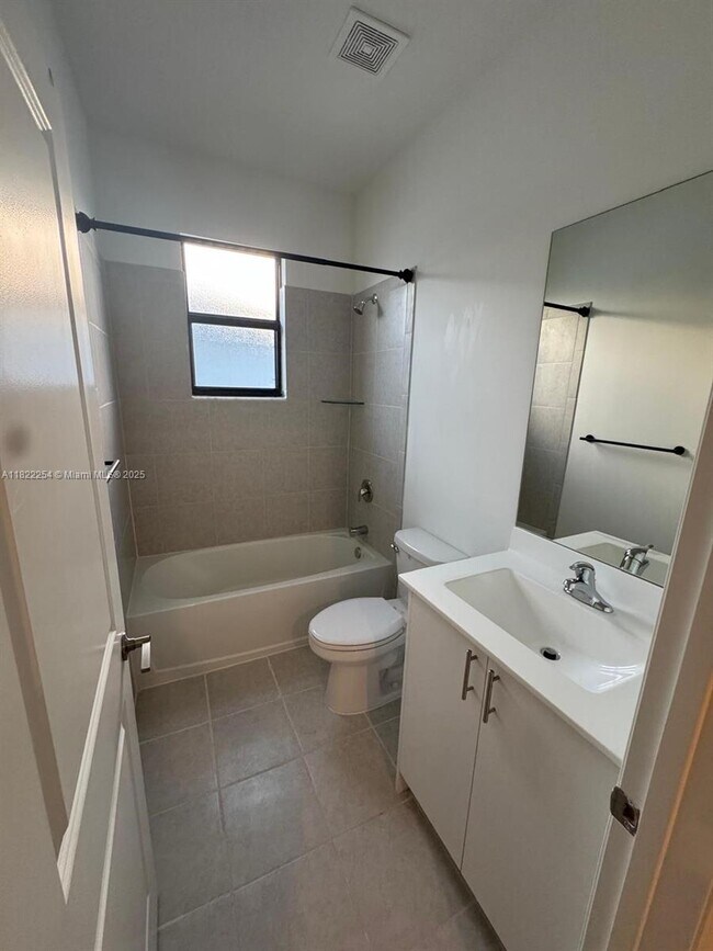 Building Photo - 13265 SW 285th St