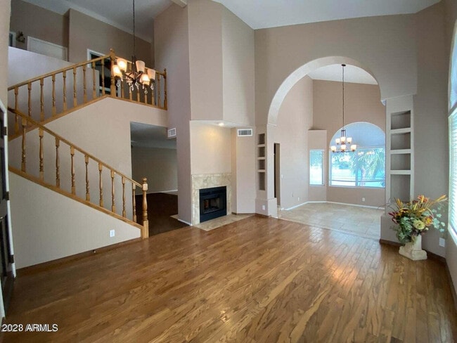 Building Photo - 1406 W Lake Mirage Ct