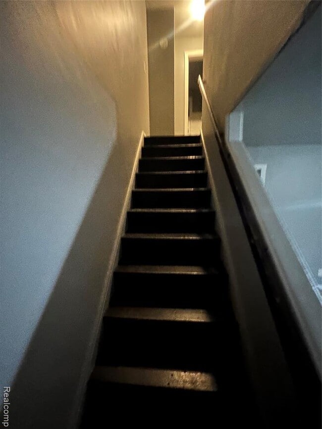 Building Photo - 2206 Ellsworth St