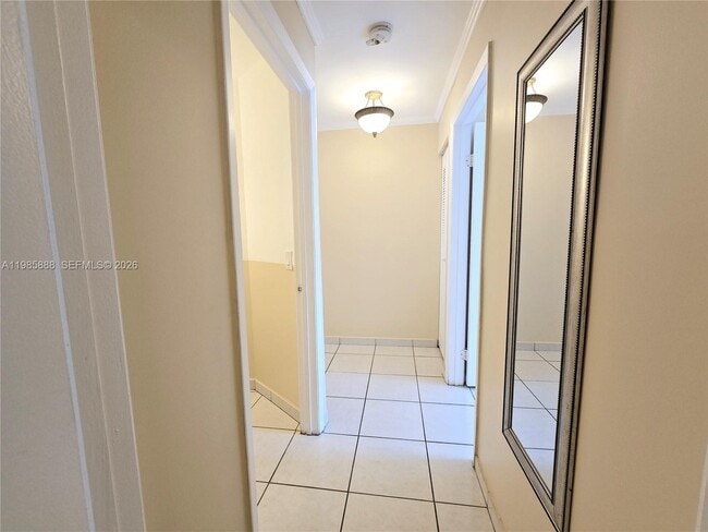 Building Photo - 365 NW 85th Ct