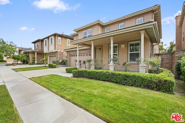 Building Photo - 1230 Wisteria Ave