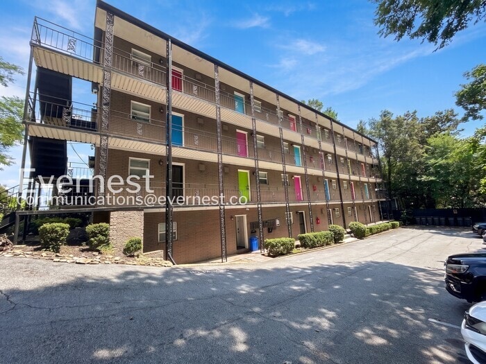 Building Photo - 45 Sheridan Dr NE