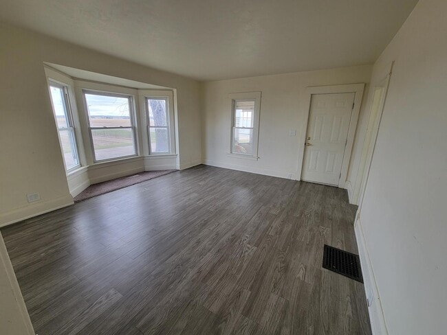 Building Photo - 2453A Mound Rd