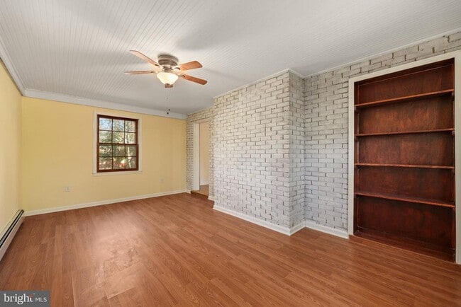 Building Photo - 13206 Occoquan Rd