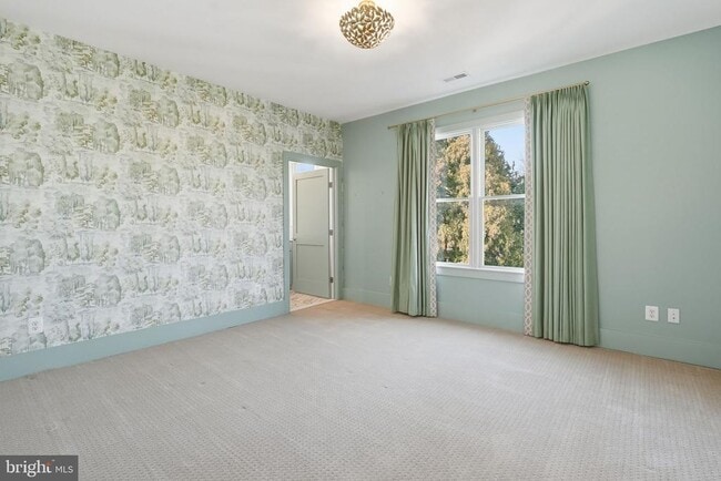 Building Photo - 1618 N Danville St